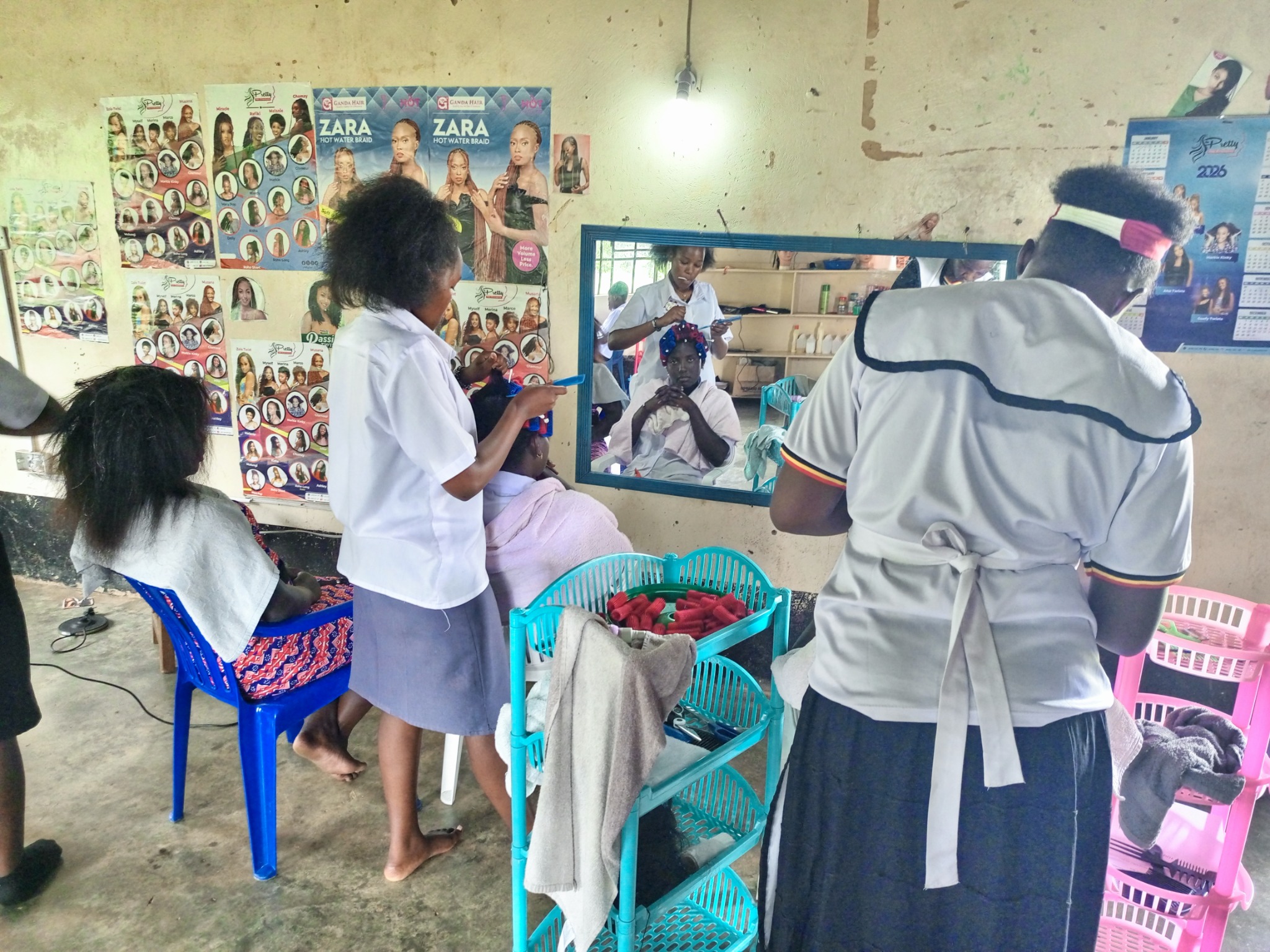 Hairdressing practical training